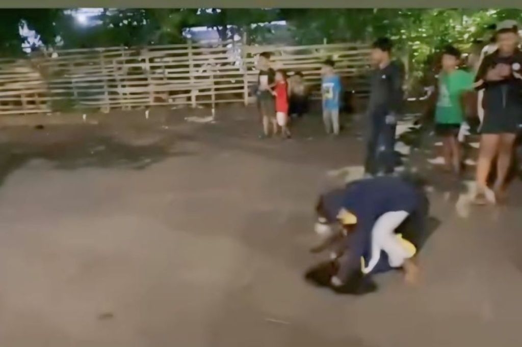 Gegara cinta, empat remaja perempuan&nbsp;duel