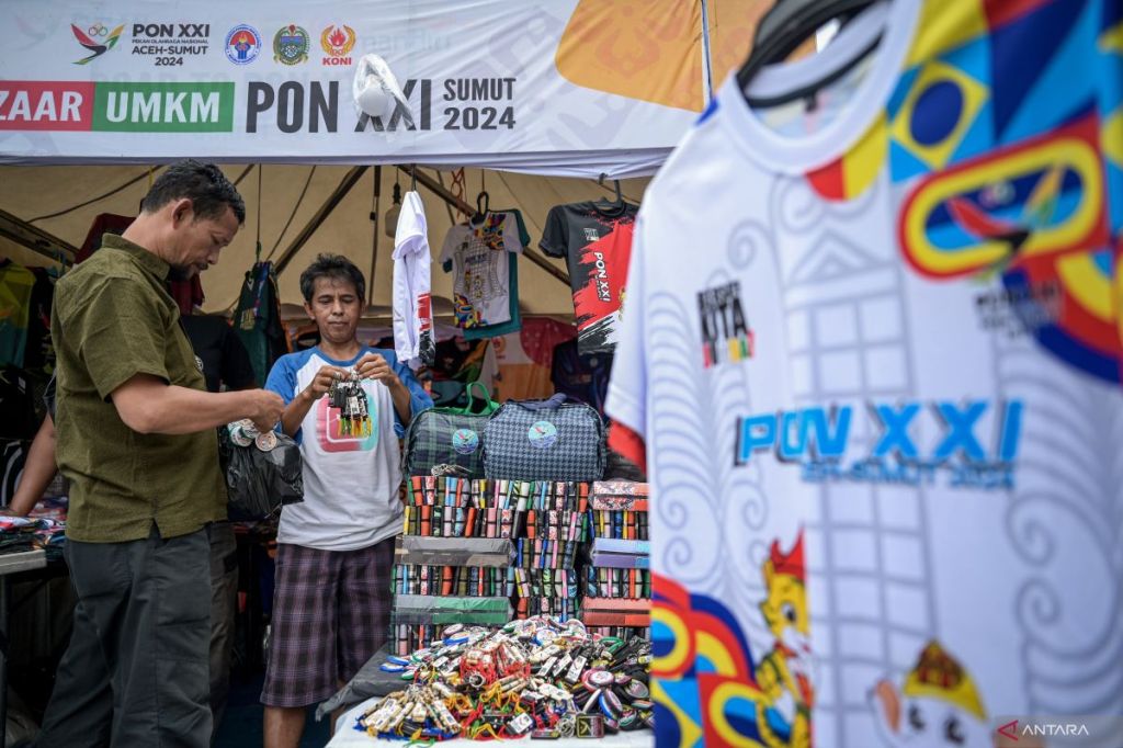 Prangko Prisma khusus semarakkan PON XXI, filatelis auto&nbsp;kejar